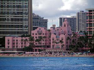 Royal Hawaiian Hotel By Gerald Farinas Wikimedia